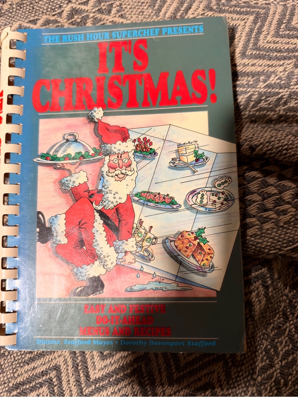 It's Christmas! Cookbook – Festive Red Holiday Recipes
